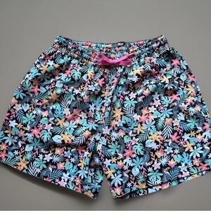 Chubbies Tropical Floral Men's Swim Trunks